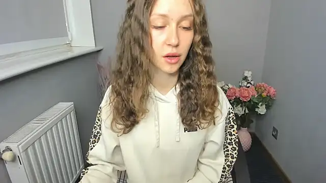 AfinaCutie online show from 09/12/25, 06:35