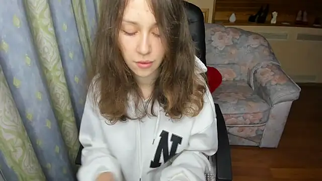 AfinaCutie online show from 11/05/25, 07:30