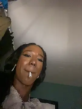 Snapshot of tamarabigass1 chatting on 02/22/25, 01:22 tamarabigass1 online show from 02/22/25, 01:22