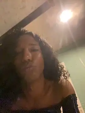 Snapshot of tamarabigass1 chatting on 02/26/25, 06:15 tamarabigass1 online show from 02/26/25, 06:15