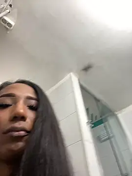 Snapshot of tamarabigass1 chatting on 09/15/25, 07:08 tamarabigass1 online show from 09/15/25, 07:08