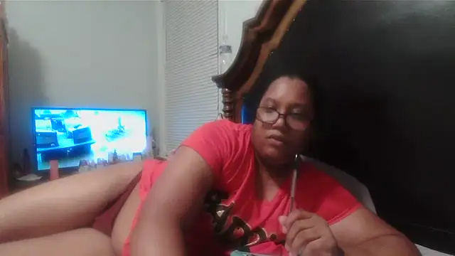 Snapshot of ebonyred chatting on 03/11/26, 12:49 ebonyred online show from 03/11/26, 12:49