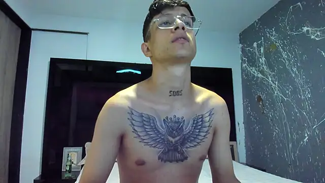 Snapshot of AgarEvans chatting on 01/04/25, 04:55 AgarEvans online show from 01/04/25, 04:55