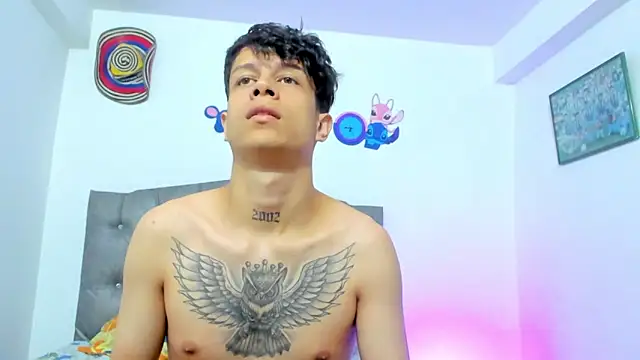 Snapshot of AgarEvans chatting on 09/14/25, 07:40 AgarEvans online show from 09/14/25, 07:40