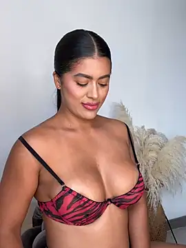 Snapshot of MelissaWaltton chatting on 02/10/25, 09:04 MelissaWaltton online show from 02/10/25, 09:04