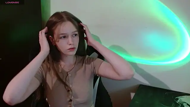 amelia sweeti online show from 04/17/26, 04:32