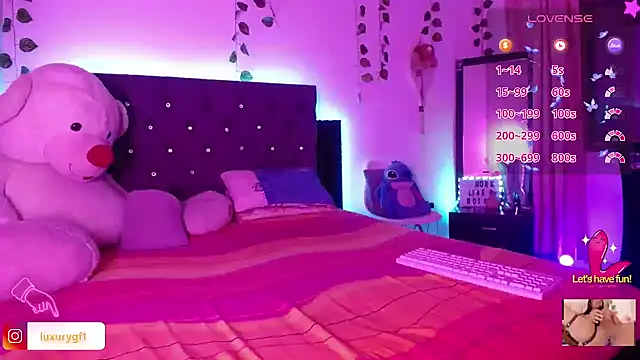 Snapshot of Pocahontaslovex chatting on 09/27/25, 06:18 Pocahontaslovex online show from 09/27/25, 06:18