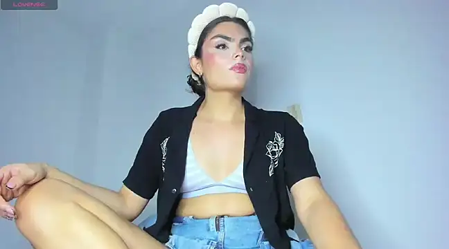 Snapshot of cheryl_blossom69 chatting on 01/28/25, 04:08 cheryl blossom69 online show from 01/28/25, 04:08