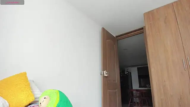 cheryl blossom69 online show from 10/01/25, 08:48