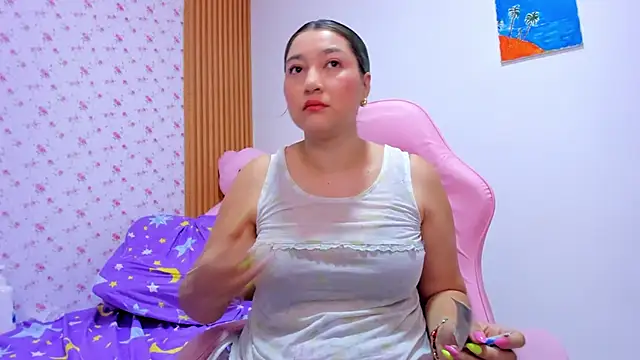 Snapshot of Soyqueen chatting on 05/25/26, 07:14 Soyqueen online show from 05/25/26, 07:14