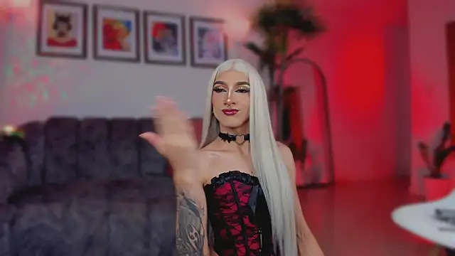 Taylor  foxxx online show from 10/29/25, 04:59