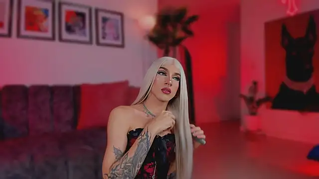 Snapshot of Taylor__foxxx chatting on 03/17/26, 06:06 Taylor foxxx online show from 03/17/26, 06:06