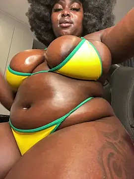 Honeycoco0211 online show from 05/09/26, 02:00