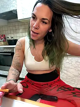 Lady Knaller online show from 11/06/25, 08:10