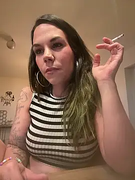 Snapshot of Lady_Knaller chatting on 03/29/26, 07:14 Lady Knaller online show from 03/29/26, 07:14