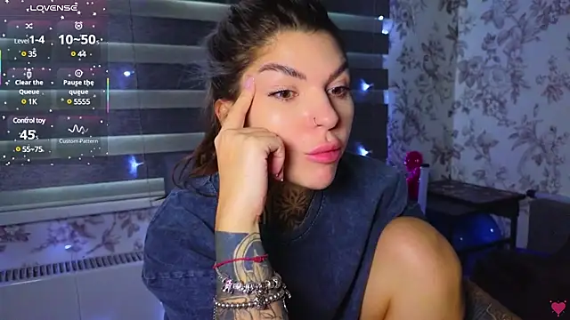 Snapshot of tattooedBabyy chatting on 03/19/25, 11:28 tattooedBabyy online show from 03/19/25, 11:28