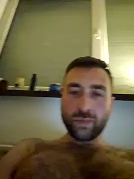 Snapshot of TIGERRR86 chatting on 12/13/24, 09:30 TIGERRR86 online show from 12/13/24, 09:30