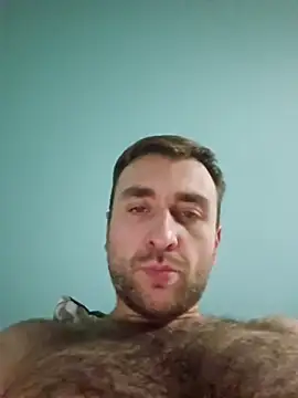 Snapshot of TIGERRR86 chatting on 12/28/24, 11:37 TIGERRR86 online show from 12/28/24, 11:37