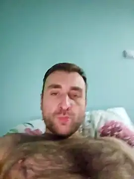 Snapshot of TIGERRR86 chatting on 12/29/24, 10:03 TIGERRR86 online show from 12/29/24, 10:03