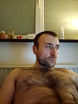 Snapshot of TIGERRR86 chatting on 02/16/25, 02:09 TIGERRR86 online show from 02/16/25, 02:09