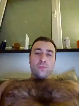 Snapshot of TIGERRR86 chatting on 03/02/25, 06:19 TIGERRR86 online show from 03/02/25, 06:19