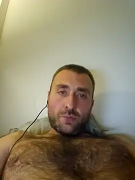 Snapshot of TIGERRR86 chatting on 09/11/25, 10:54 TIGERRR86 online show from 09/11/25, 10:54