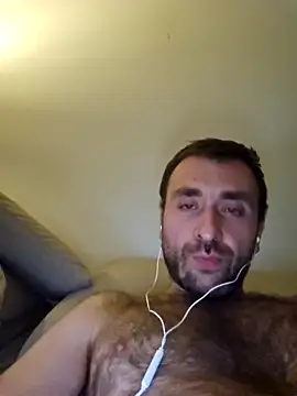 Snapshot of TIGERRR86 chatting on 11/13/25, 08:41 TIGERRR86 online show from 11/13/25, 08:41