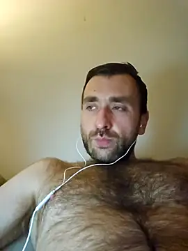 Snapshot of TIGERRR86 chatting on 11/14/25, 11:46 TIGERRR86 online show from 11/14/25, 11:46