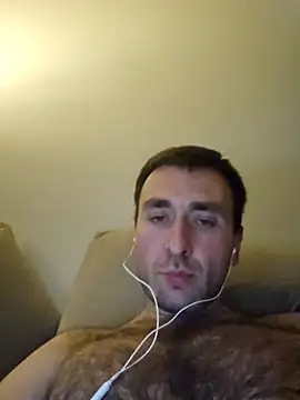 Snapshot of TIGERRR86 chatting on 11/27/25, 04:09 TIGERRR86 online show from 11/27/25, 04:09