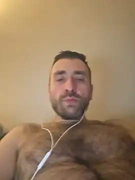 Snapshot of TIGERRR86 chatting on 01/06/26, 09:18 TIGERRR86 online show from 01/06/26, 09:18