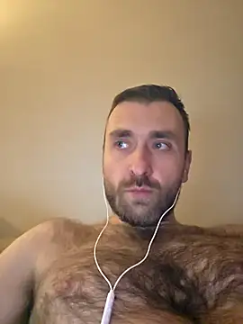 Snapshot of TIGERRR86 chatting on 01/11/26, 02:05 TIGERRR86 online show from 01/11/26, 02:05