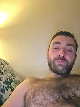 Snapshot of TIGERRR86 chatting on 01/17/26, 10:57 TIGERRR86 online show from 01/17/26, 10:57