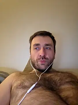 Snapshot of TIGERRR86 chatting on 02/17/26, 09:21 TIGERRR86 online show from 02/17/26, 09:21