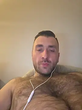 Snapshot of TIGERRR86 chatting on 03/14/26, 11:32 TIGERRR86 online show from 03/14/26, 11:32