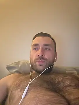 Snapshot of TIGERRR86 chatting on 03/30/26, 07:15 TIGERRR86 online show from 03/30/26, 07:15