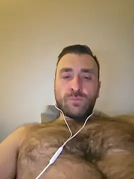 Snapshot of TIGERRR86 chatting on 04/01/26, 08:50 TIGERRR86 online show from 04/01/26, 08:50