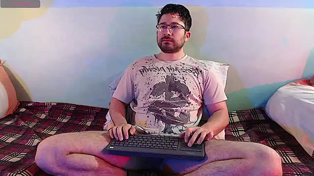 Snapshot of teddy_foster chatting on 03/24/26, 01:27 teddy foster online show from 03/24/26, 01:27