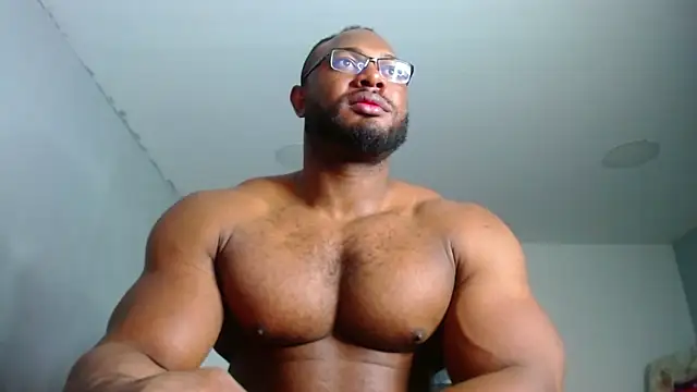 Snapshot of George_Dominator chatting on 12/21/24, 05:07 George Dominator online show from 12/21/24, 05:07