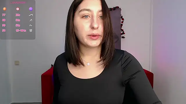 Snapshot of ElmiraPowers chatting on 12/04/24, 07:17 ElmiraPowers online show from 12/04/24, 07:17