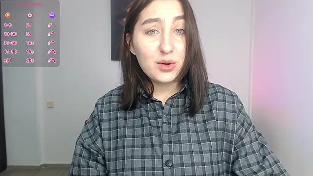 Snapshot of ElmiraPowers chatting on 12/11/24, 06:58 ElmiraPowers online show from 12/11/24, 06:58