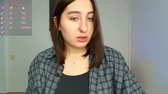 Snapshot of ElmiraPowers chatting on 12/11/24, 10:47 ElmiraPowers online show from 12/11/24, 10:47