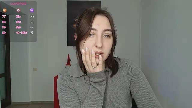 Snapshot of ElmiraPowers chatting on 12/26/24, 03:53 ElmiraPowers online show from 12/26/24, 03:53