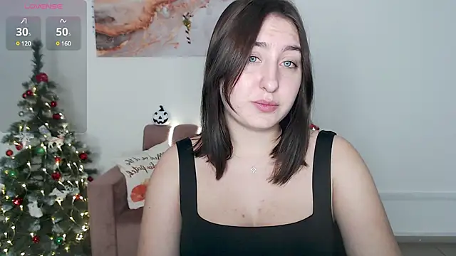 Snapshot of ElmiraPowers chatting on 12/30/24, 03:13 ElmiraPowers online show from 12/30/24, 03:13