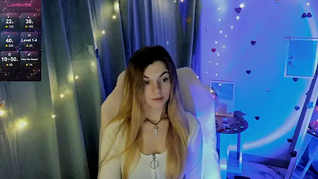 Sweet me  online show from 02/25/25, 10:15