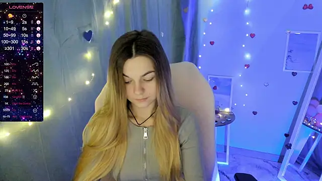 Sweet me  online show from 03/14/25, 07:26