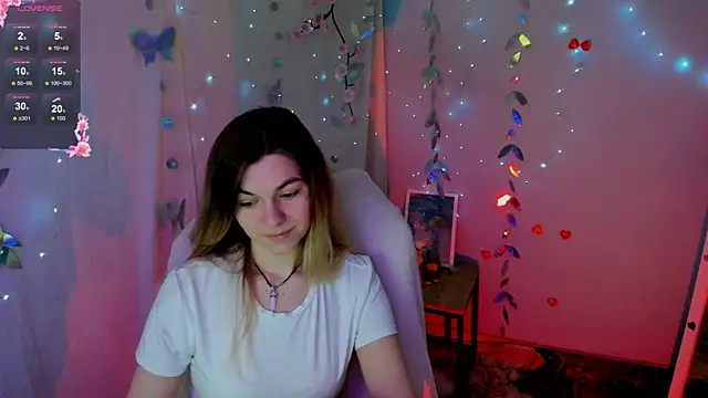 Snapshot of Sweet_me_ chatting on 04/24/26, 05:43 Sweet me online show from 04/24/26, 05:43