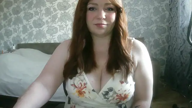 Snapshot of Sabrina_Poison chatting on 04/28/26, 03:00 Sabrina Poison online show from 04/28/26, 03:00