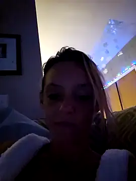 Dixiefaye Pika online show from 12/18/24, 09:14