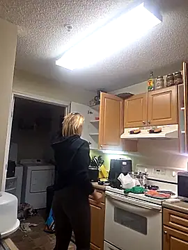 Dixiefaye Pika online show from 04/06/26, 12:08