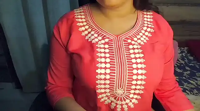 Snapshot of Trezza chatting on 02/24/25, 05:09 Trezza online show from 02/24/25, 05:09